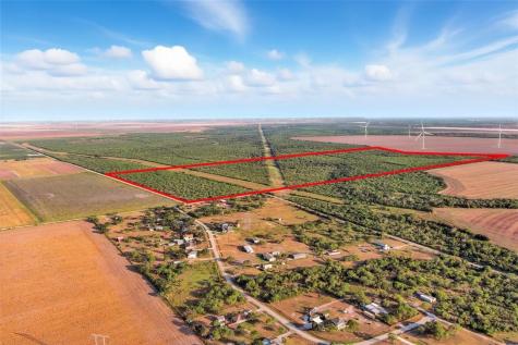 21316 County Road 798 Mathis TX 78389