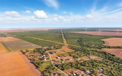21316 County Road 798 Mathis TX 78389