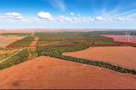 21316 County Road 798 Mathis TX 78389