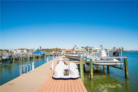 251 La Joya Port Aransas TX 78373
