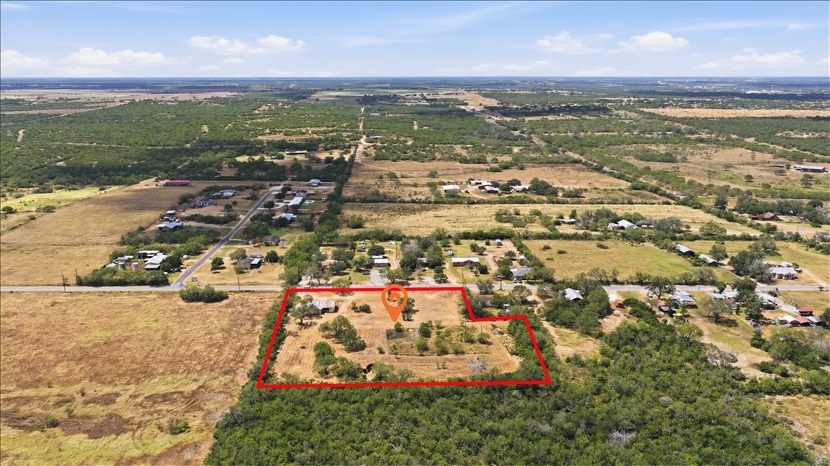 1507 Middle Road George West TX 78022