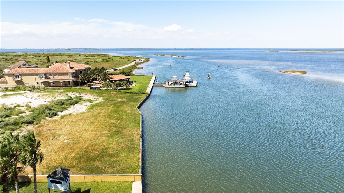 14208 Playa Del Rey Corpus Christi TX 78418