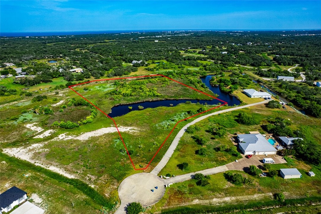 105 Windcrest Lane Rockport TX 78382