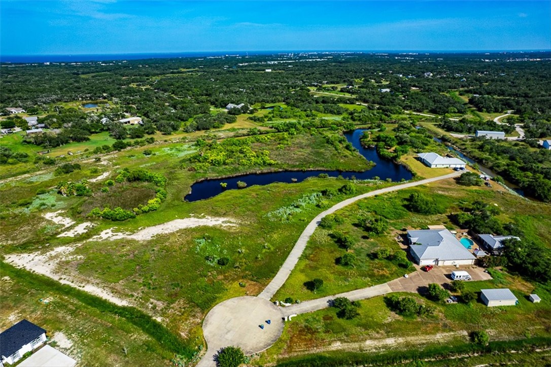 105 Windcrest Lane Rockport TX 78382