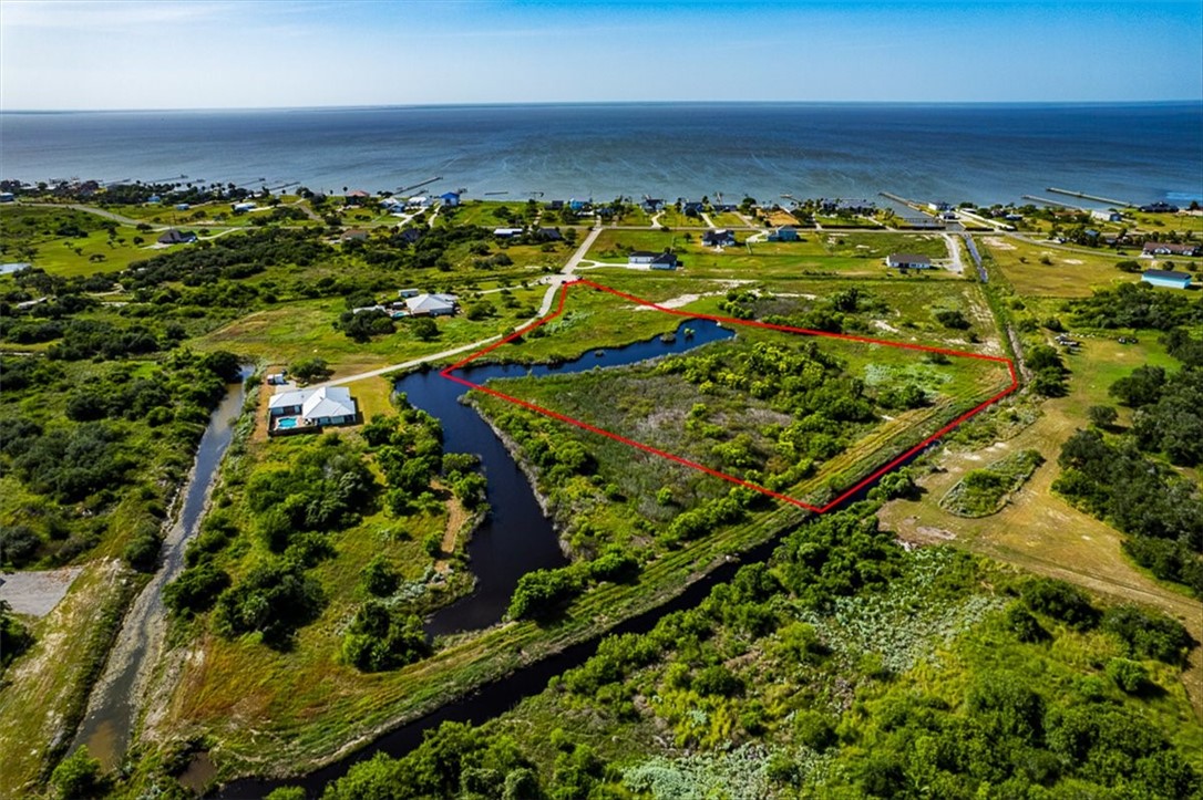 105 Windcrest Lane Rockport TX 78382