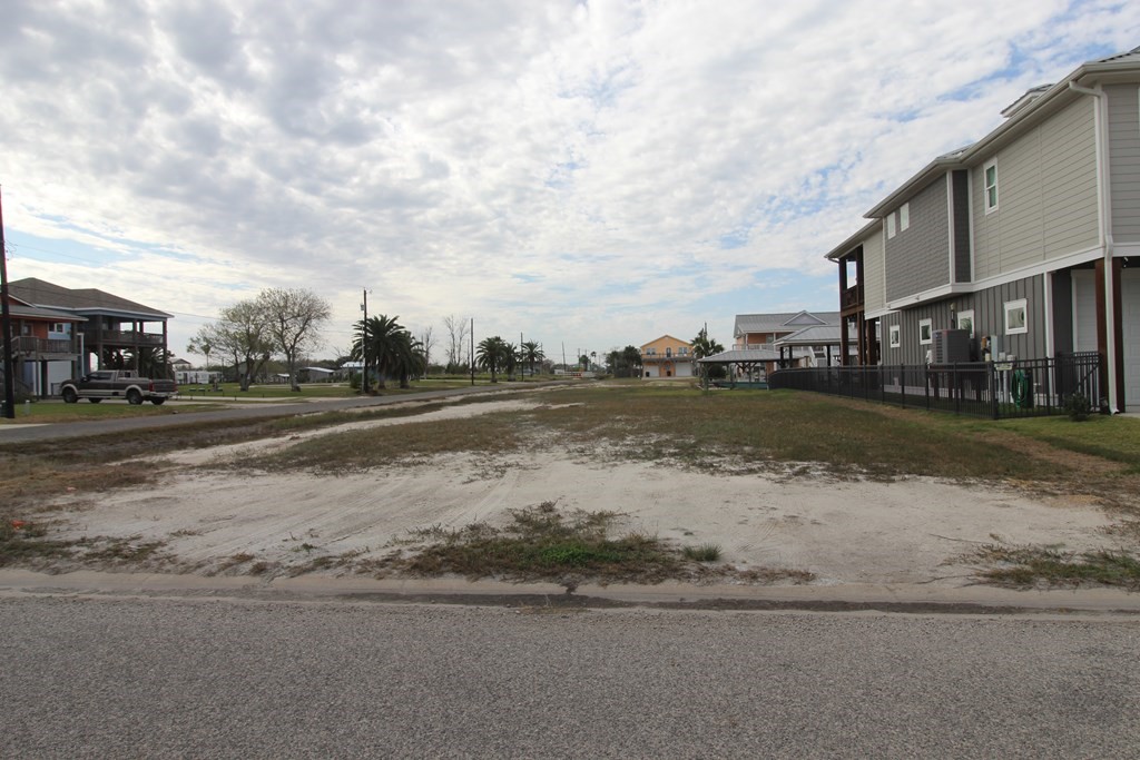 102 Bufflehead Rockport TX 78382