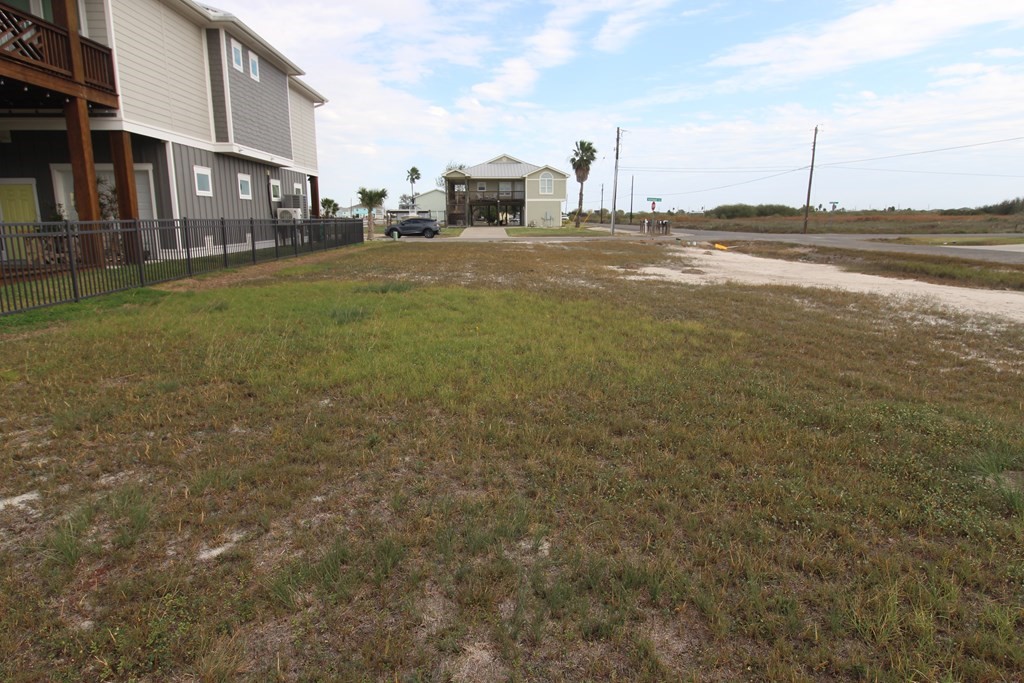 102 Bufflehead Rockport TX 78382