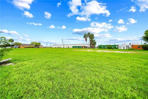 1513 Paul Jones Avenue Corpus Christi TX 78412