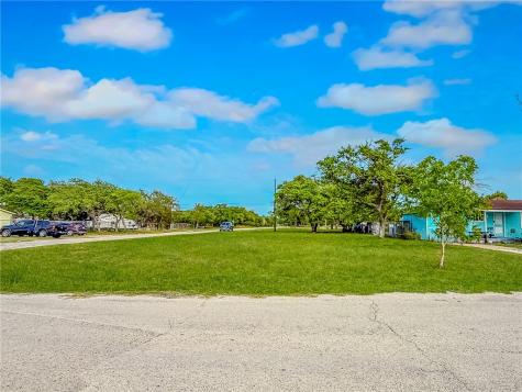 0 N 13th & W Ireland Street Aransas Pass TX 78336