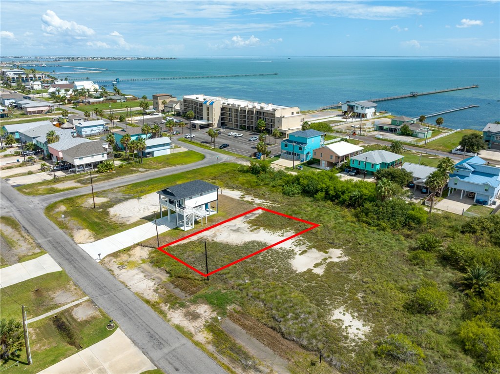 1112 S Magnolia Street Rockport TX 78382