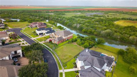 7617 Kings Lake Corpus Christi TX 78413