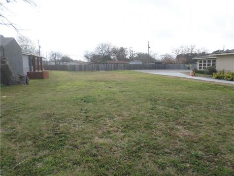 713 Everhart Corpus Christi TX 78411