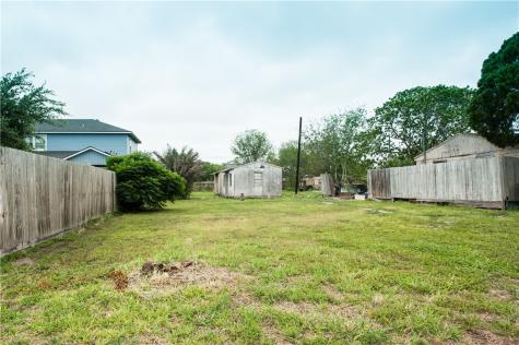 2621 Johanna Street Corpus Christi TX 78415