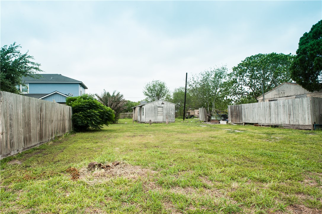 2621 Johanna Street Corpus Christi TX 78415