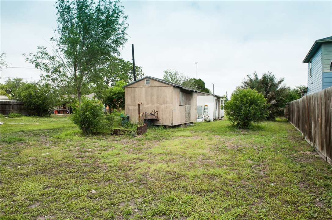 2621 Johanna Street Corpus Christi TX 78415