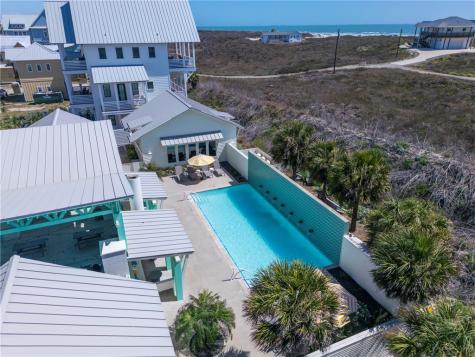 637 Center Square West Port Aransas TX 78373