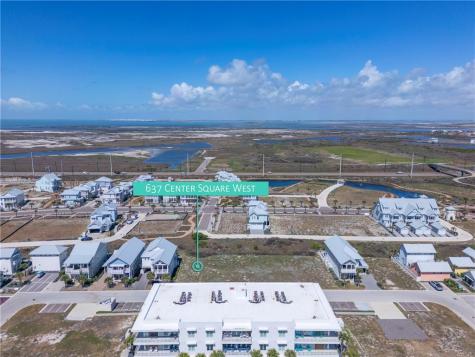 637 Center Square West Port Aransas TX 78373