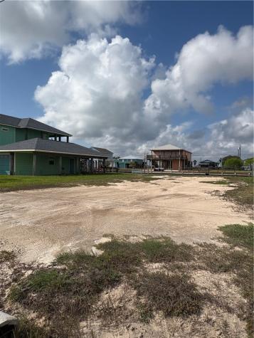 423 Palmetto Point Rockport TX 78382