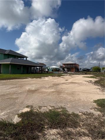 423 Palmetto Point Rockport TX 78382