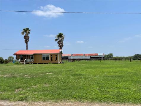 473 County Road 160 Alice TX 78332