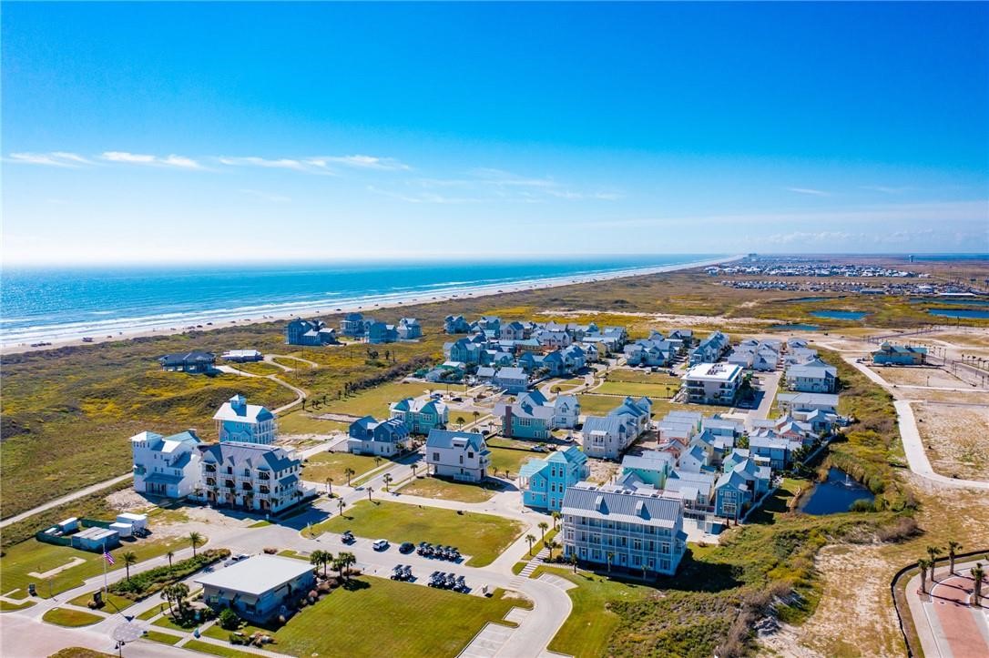 607 Center Square West Port Aransas TX 78373