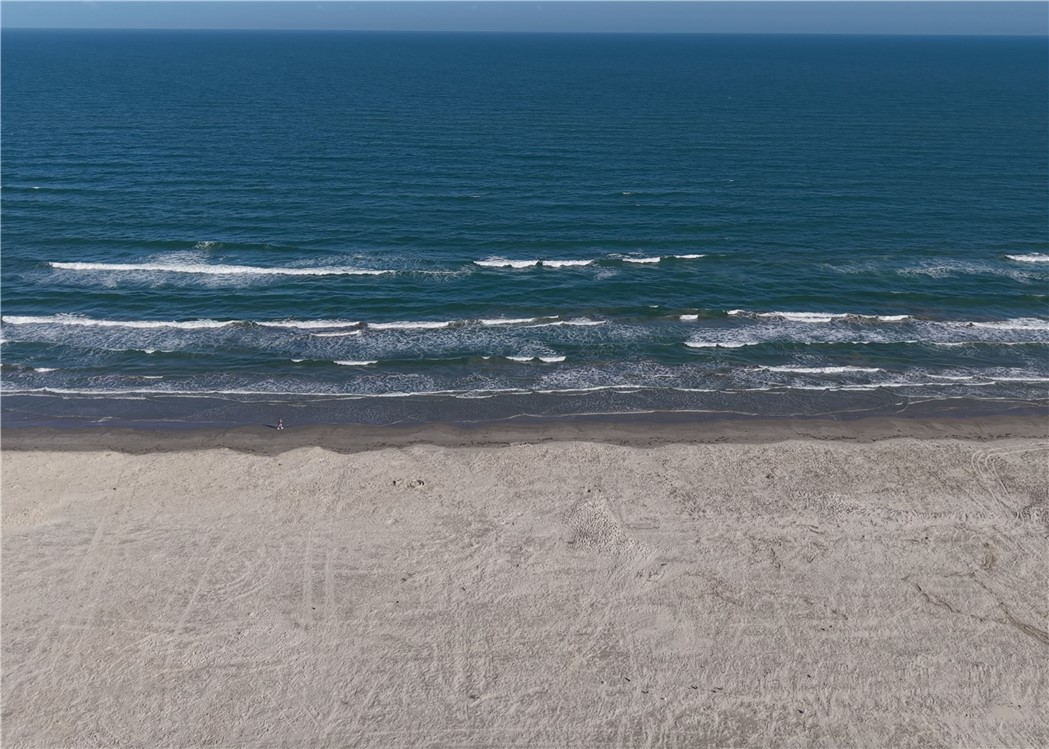 854 Oceanside Drive Port Aransas TX 78373