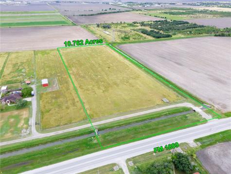 00 N Fm 1889 Street Robstown TX 78380