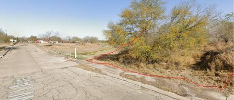 610 W Avenue I 1/2 Kingsville TX 78363