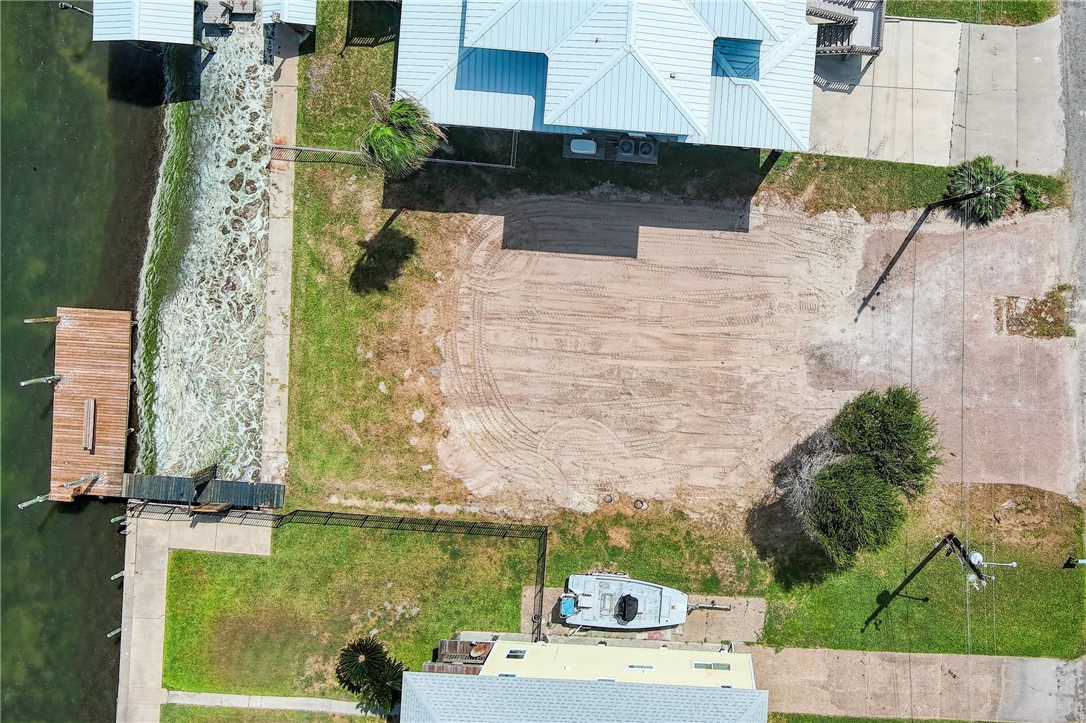 123 Ocean Drive Rockport TX 78382