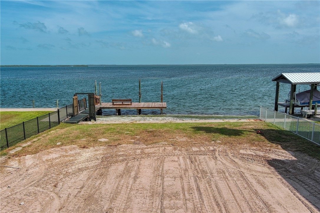 123 Ocean Drive Rockport TX 78382