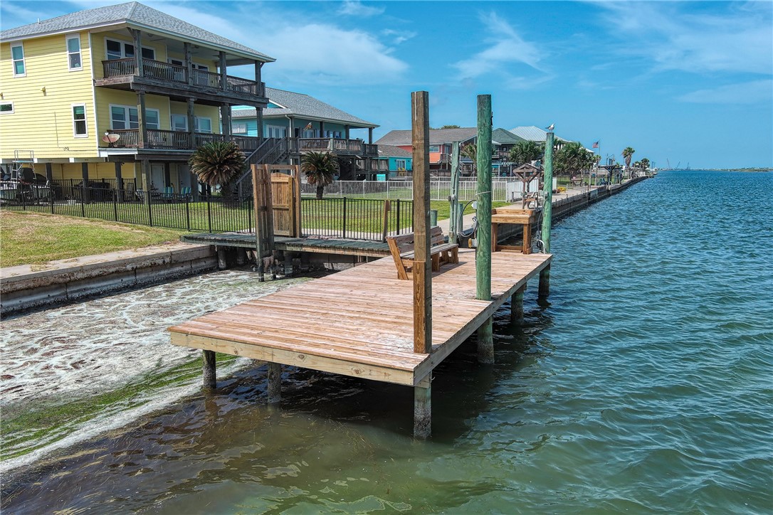 123 Ocean Drive Rockport TX 78382