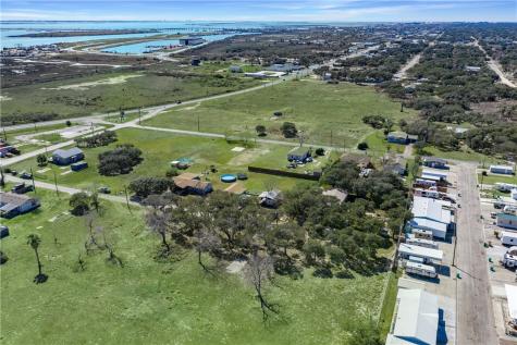 202 Hazlett Avenue Aransas Pass TX 78336