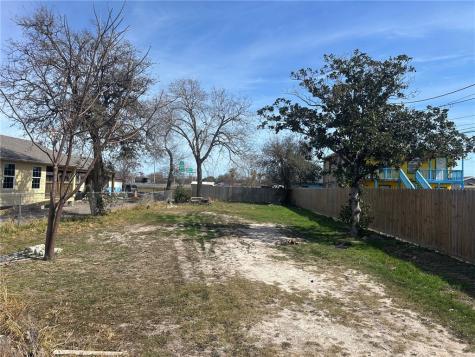 814 18th Street Corpus Christi TX 78405