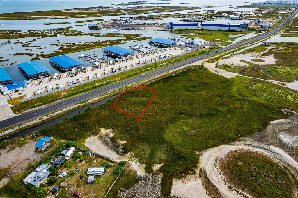 2128 S Doughty Street Rockport TX 78382