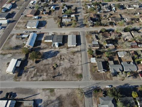 220 E Miller Kingsville TX 78363