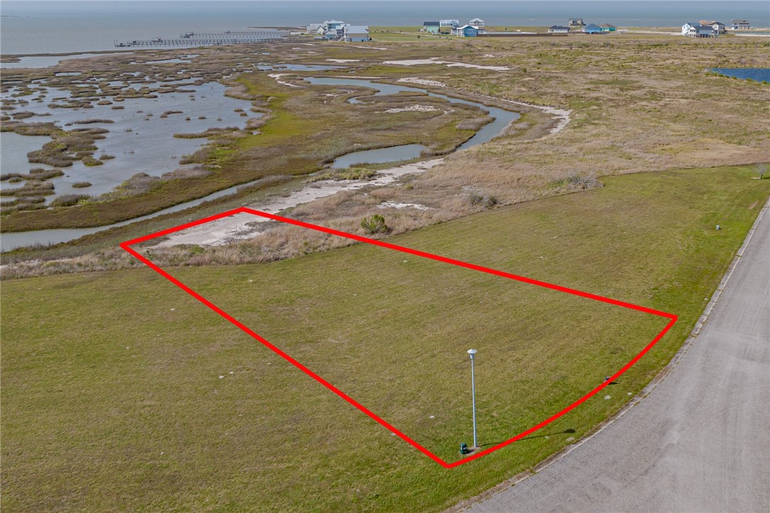 64 Lake Shore Rockport TX 78382