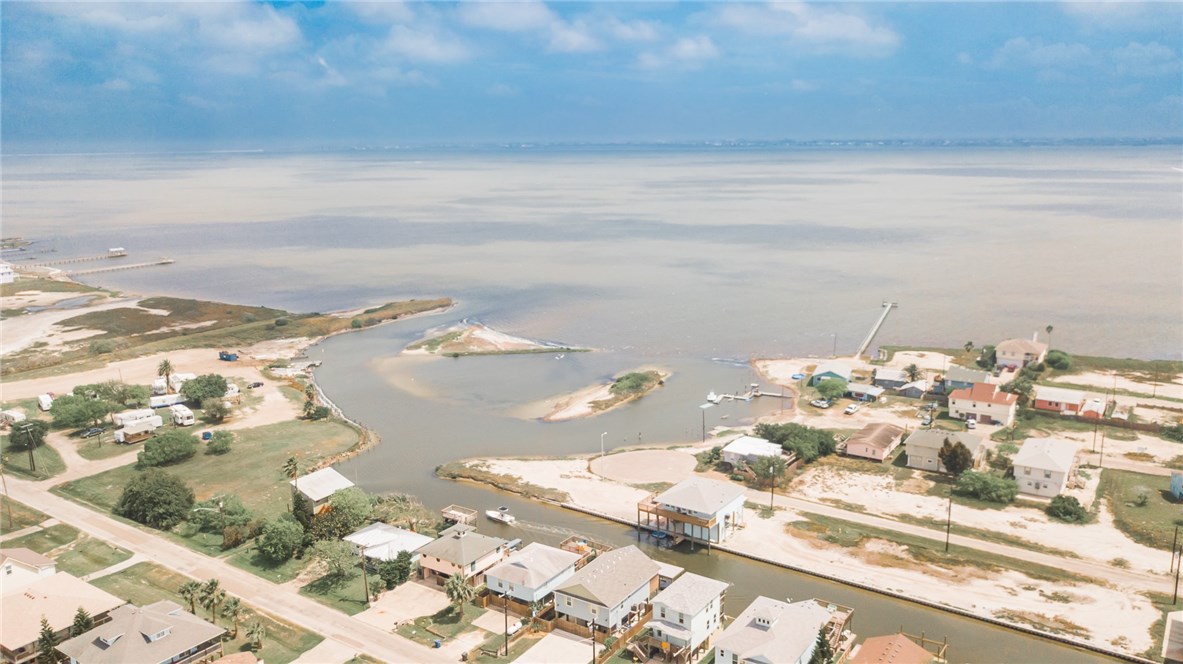 4005 Summit Drive Corpus Christi TX 78418