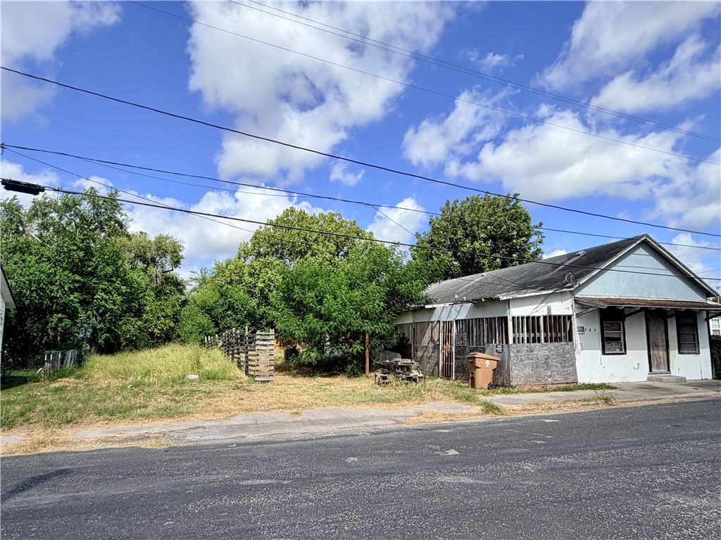 703-707 Francesca Street Corpus Christi TX 78405