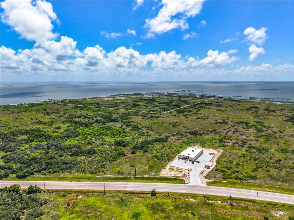 6151 Hwy 35 N Rockport TX 78382