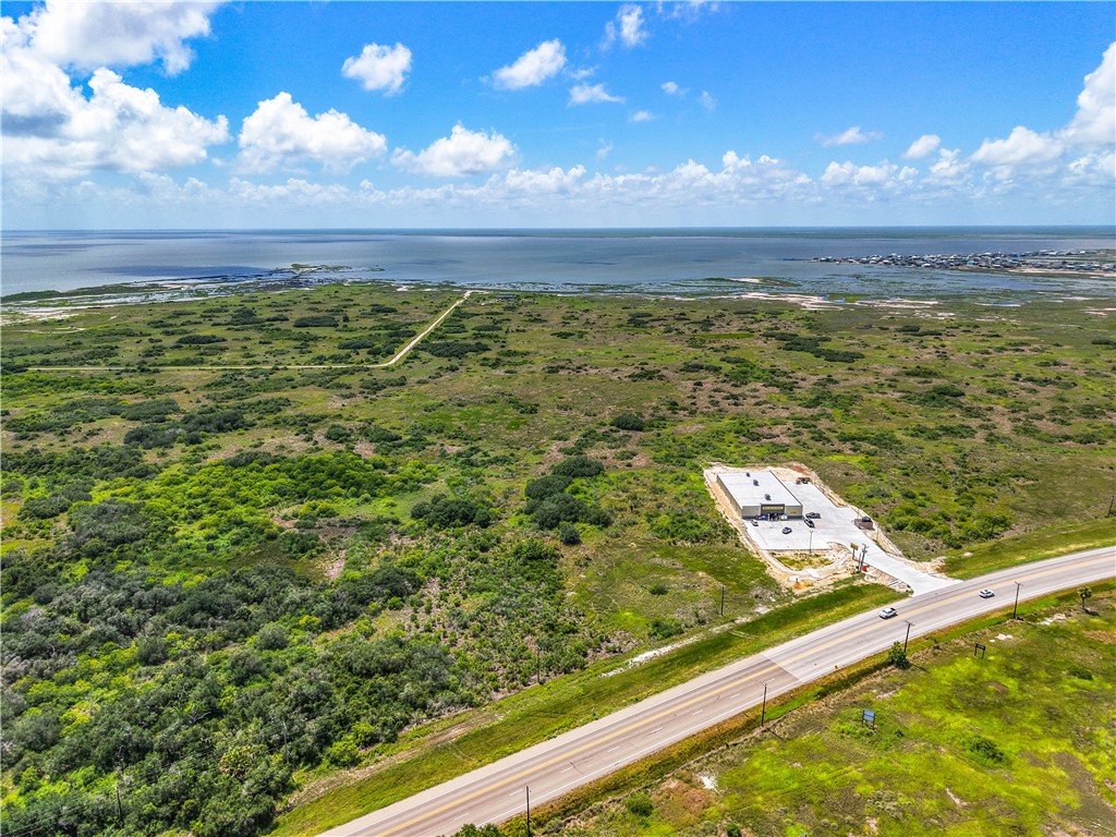 6151 Hwy 35 N Rockport TX 78382