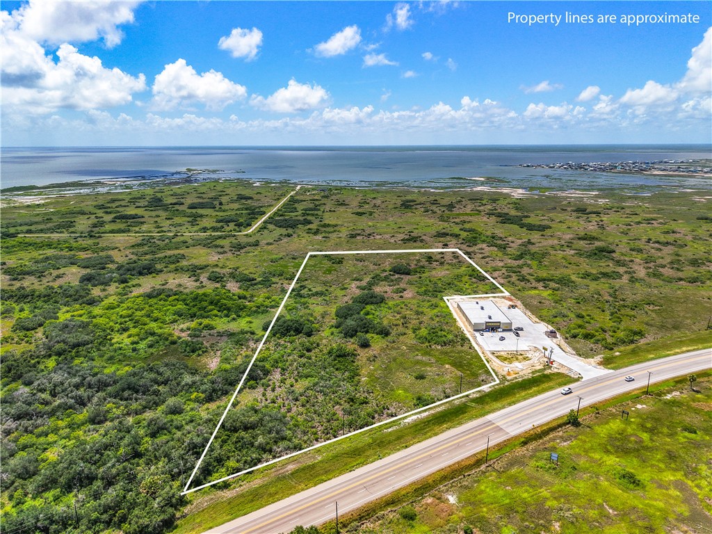 6151 Hwy 35 N Rockport TX 78382