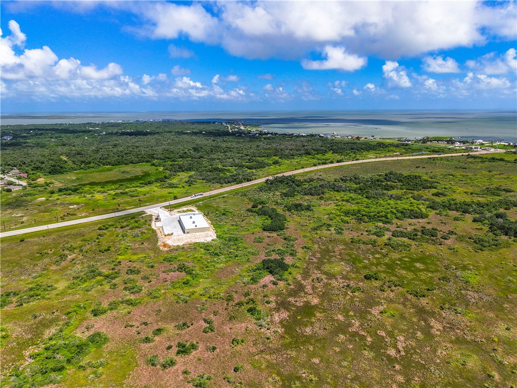 6151 Hwy 35 N Rockport TX 78382