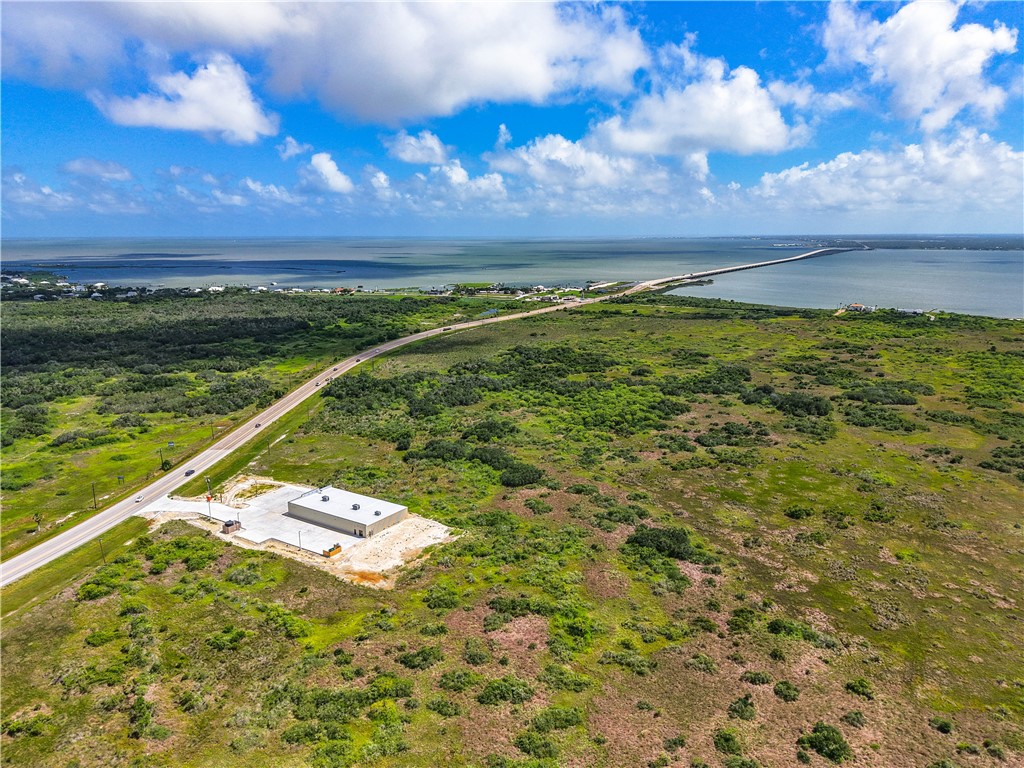 6151 Hwy 35 N Rockport TX 78382