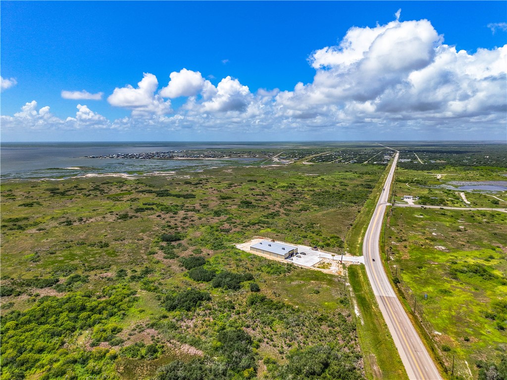 6151 Hwy 35 N Rockport TX 78382