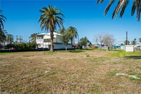 1144 S Arch Street Aransas Pass TX 78336
