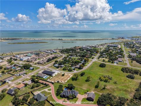 1502 / 1506 Cherry Street Rockport TX 78382