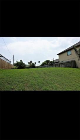 1000 Bluff Drive Portland TX 78374