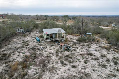 1828 Fm 534 George West TX 78368