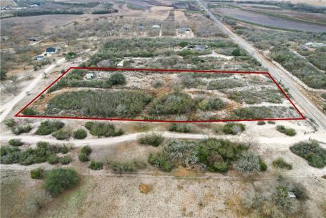 1828 Fm 534 George West TX 78368