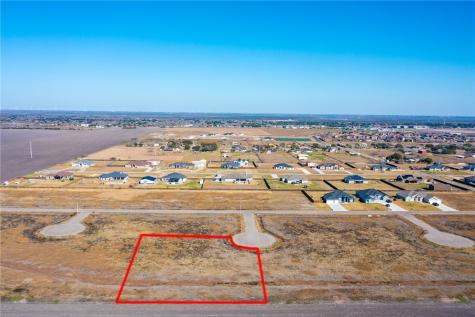 4701 Shiraz Court Robstown TX 78380